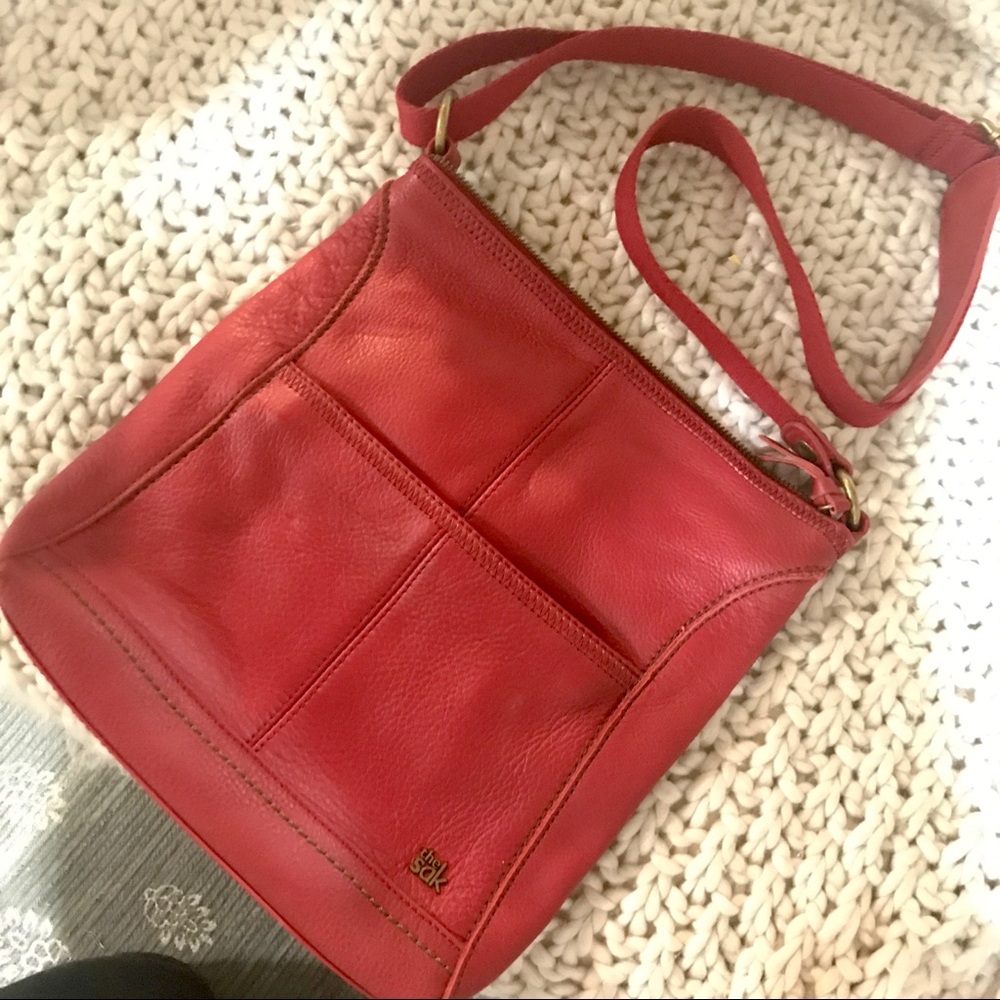 GUC Red Sak Purse